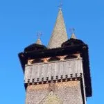 Ritmuri arhitecturale la Biserica din Budești (Joseni) - foto de Nelia Daniela Dîncu Ritmuri arhitecturale la Biserica din Budești (Joseni) - foto de Nelia Daniela Dîncu